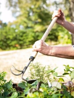 Gardener's Lifetime Raised Bed Cultivator 8 Gardener's Lifetime Raised Bed Cultivator -Garden Care Shop 8587960 3527 tif