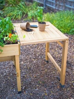 VegTrug® Side Table 11 VegTrug® Side Table -Garden Care Shop 8592870 004 tif