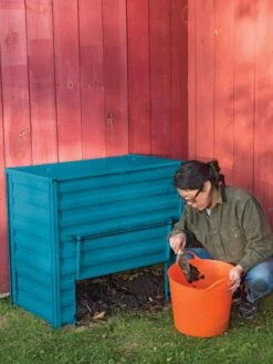 Demeter Metal Compost Bin -Garden Care Shop 8598284 0109 tif
