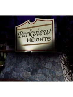 Solar Flood Light -Garden Care Shop 8607650 01v