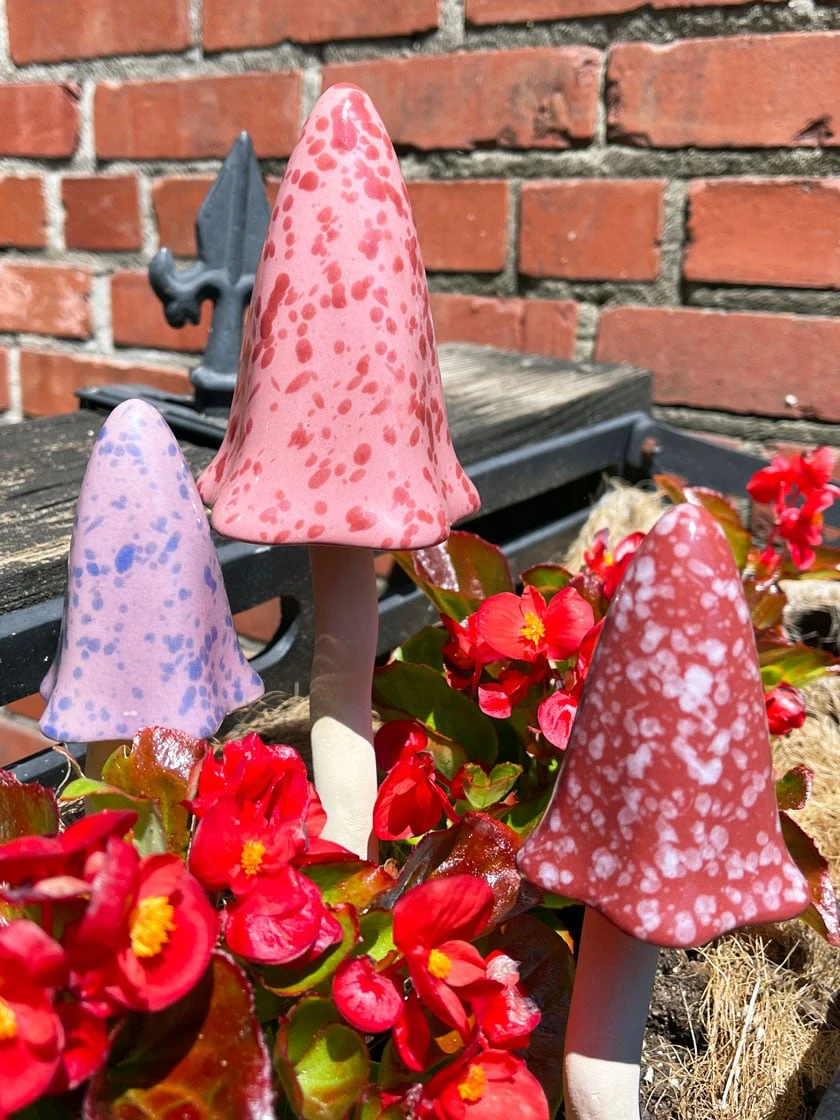 Potting Shed Tinkling Toadstool Sculptures, Set Of 3 2 Potting Shed Tinkling Toadstool Sculptures, Set Of 3 - Image 2