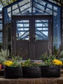 Smart PotĀ® Raised Bed Planter, Black